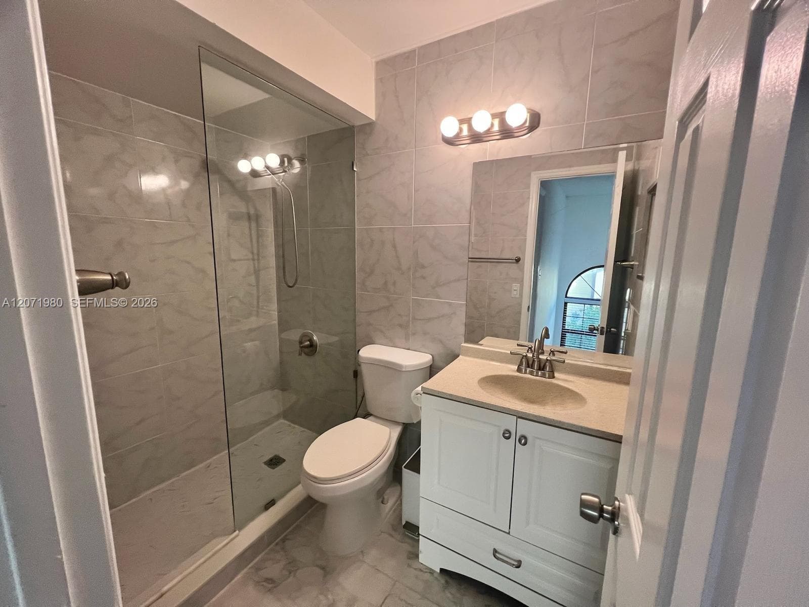 1133 NE 210th Ter, Miami, FL 33179 photo 5