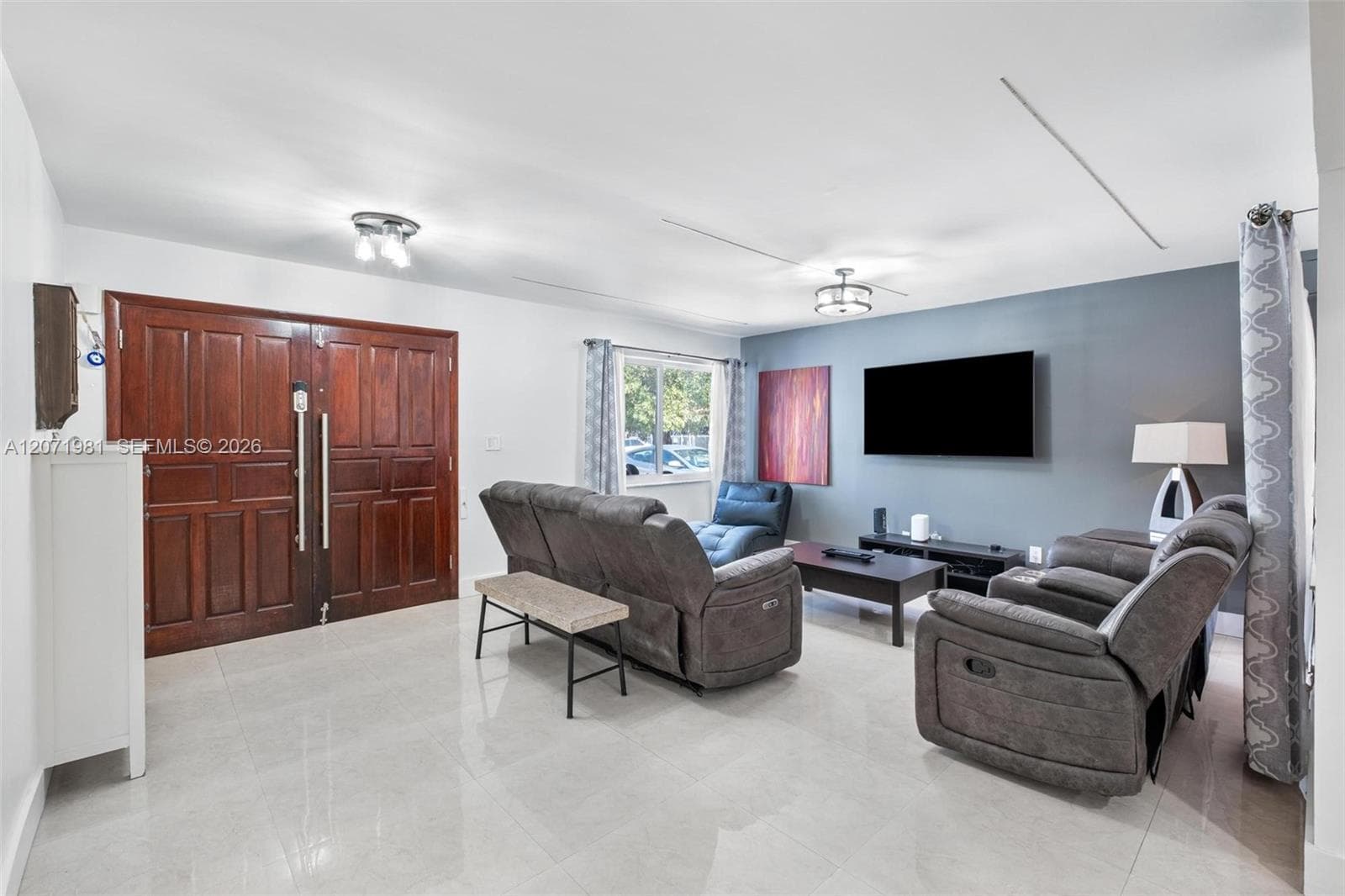 2430 SW 22nd Ter, Miami, FL 33145 photo 4