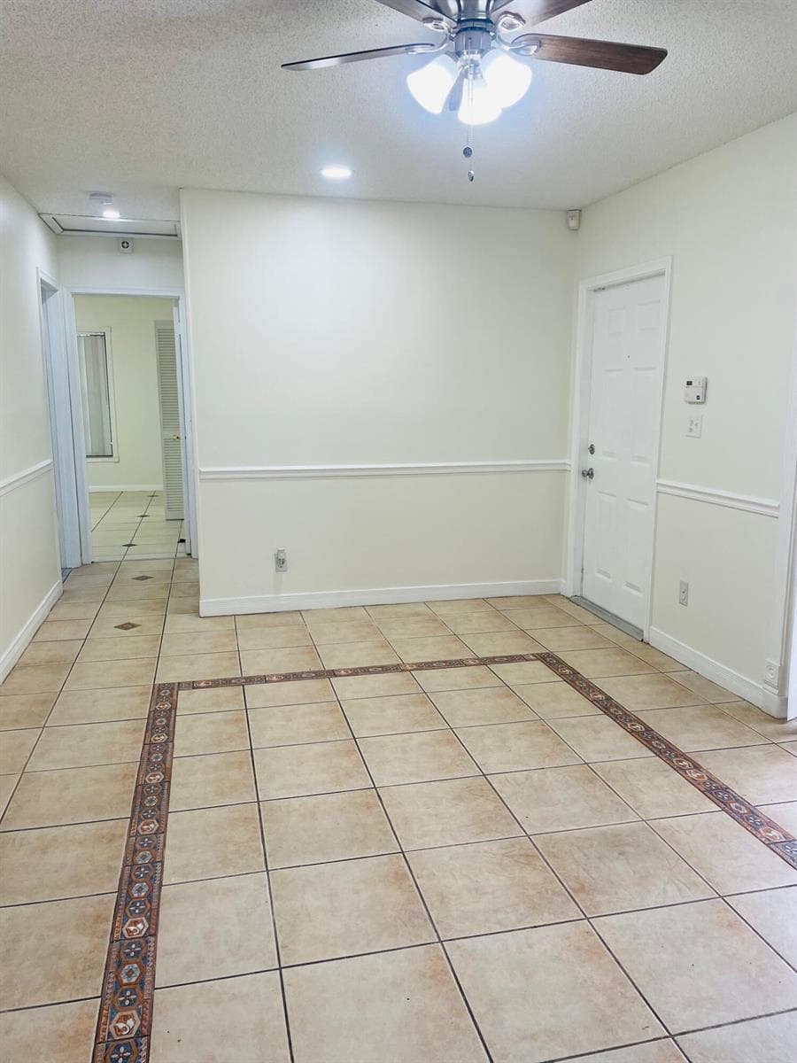 5318 Garden Hills Circle, West Palm Beach, FL 33415 photo 5