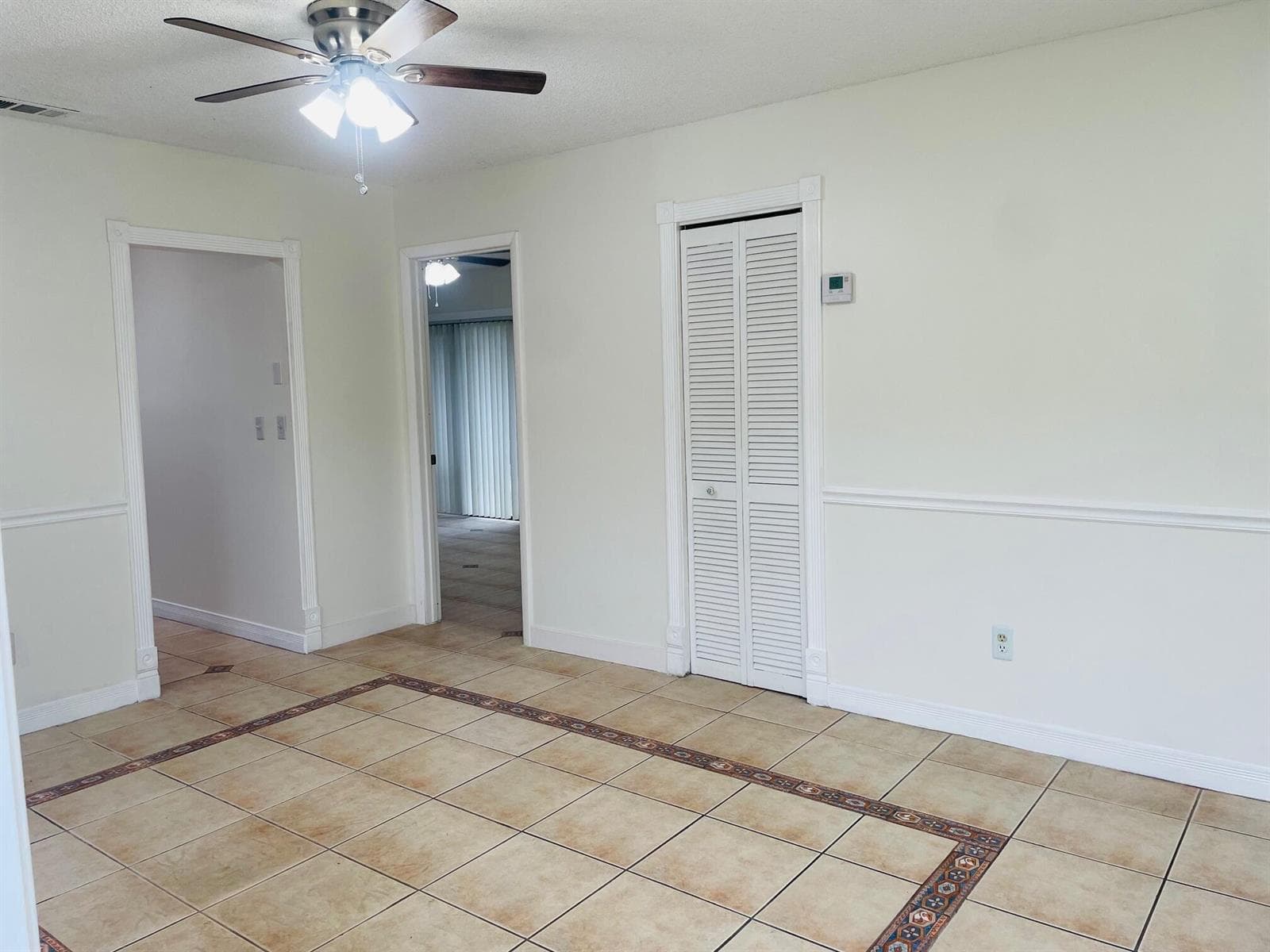 5318 Garden Hills Circle, West Palm Beach, FL 33415 photo 4