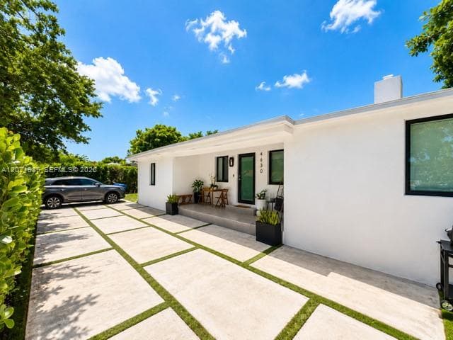 4630 SW 3rd St, Miami, FL 33134 photo 3