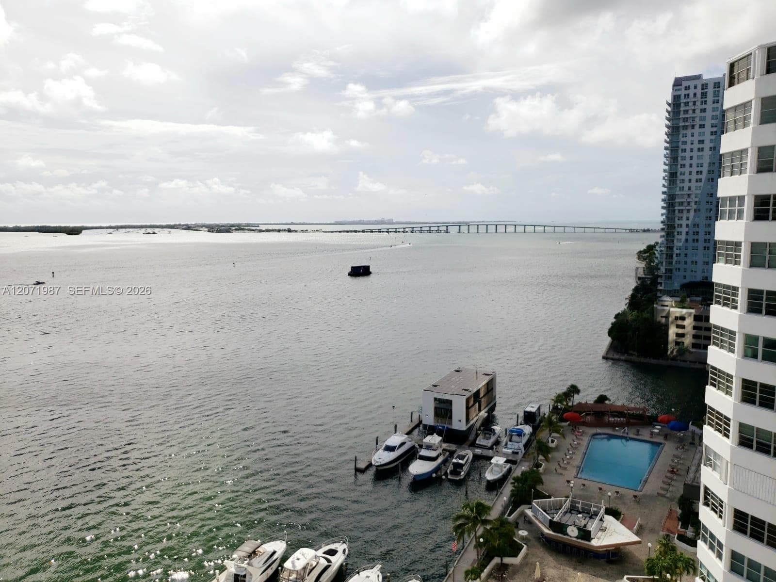 801 Brickell Bay Dr # 1767, Miami, FL 33131 photo 2