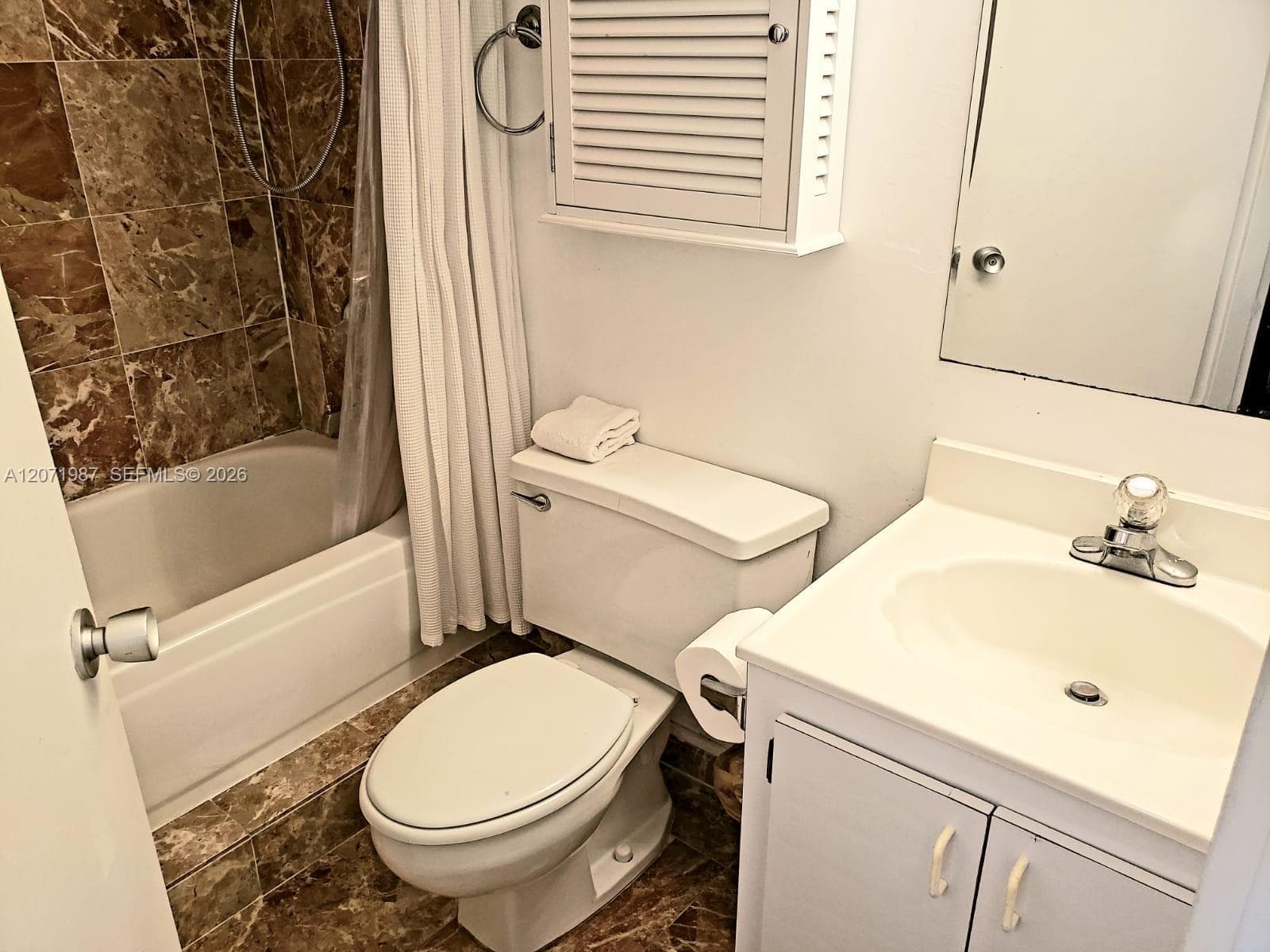 801 Brickell Bay Dr # 1767, Miami, FL 33131 photo 5