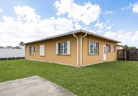 4151 SW 112th Ct, Miami, FL 33165 photo 2