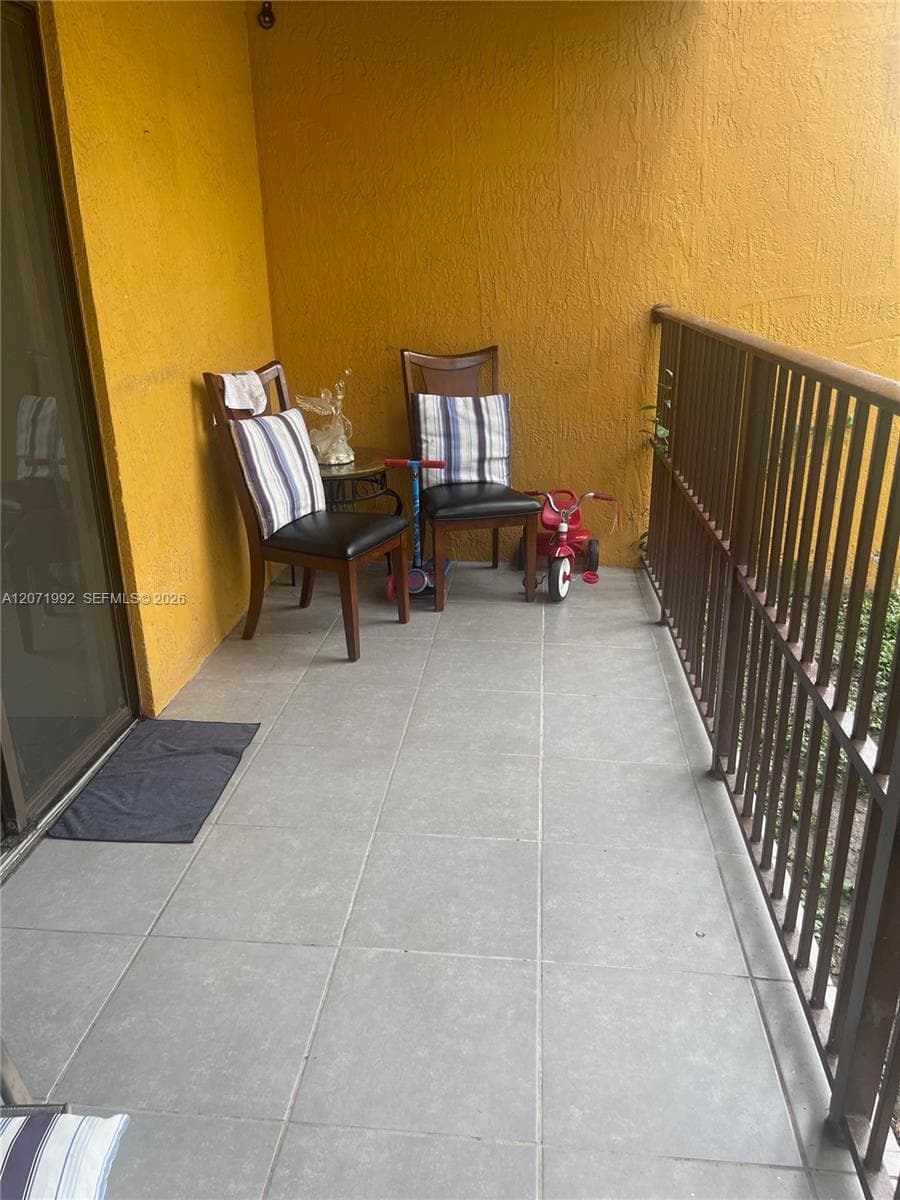 636 NW 114th Ave # 102, Sweetwater, FL 33172 photo 4