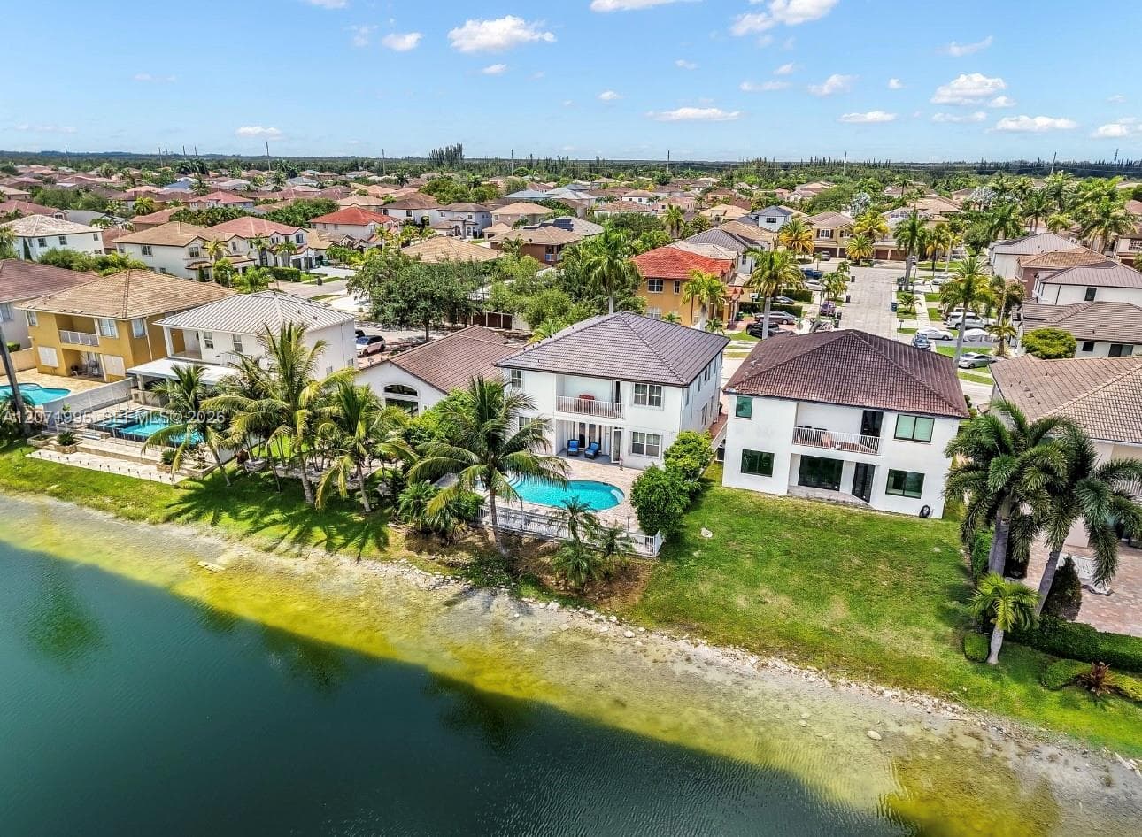 1421 SW 153rd Path, Miami, FL 33194 photo 4