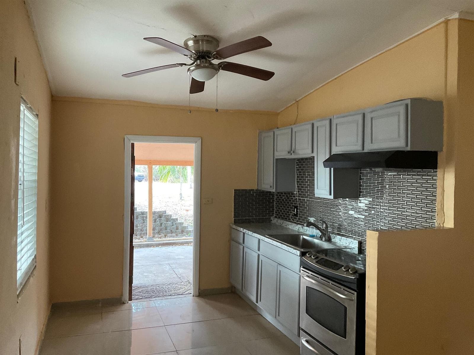 3632 NW 28th Avenue, Okeechobee, FL 34972 photo 3