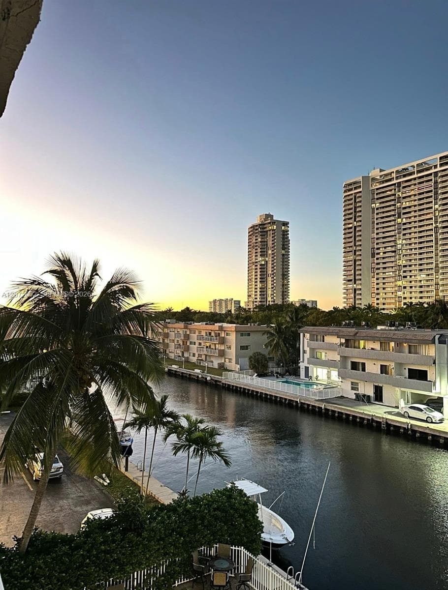 3601 NE 170th St # 409, North Miami Beach, FL 33160