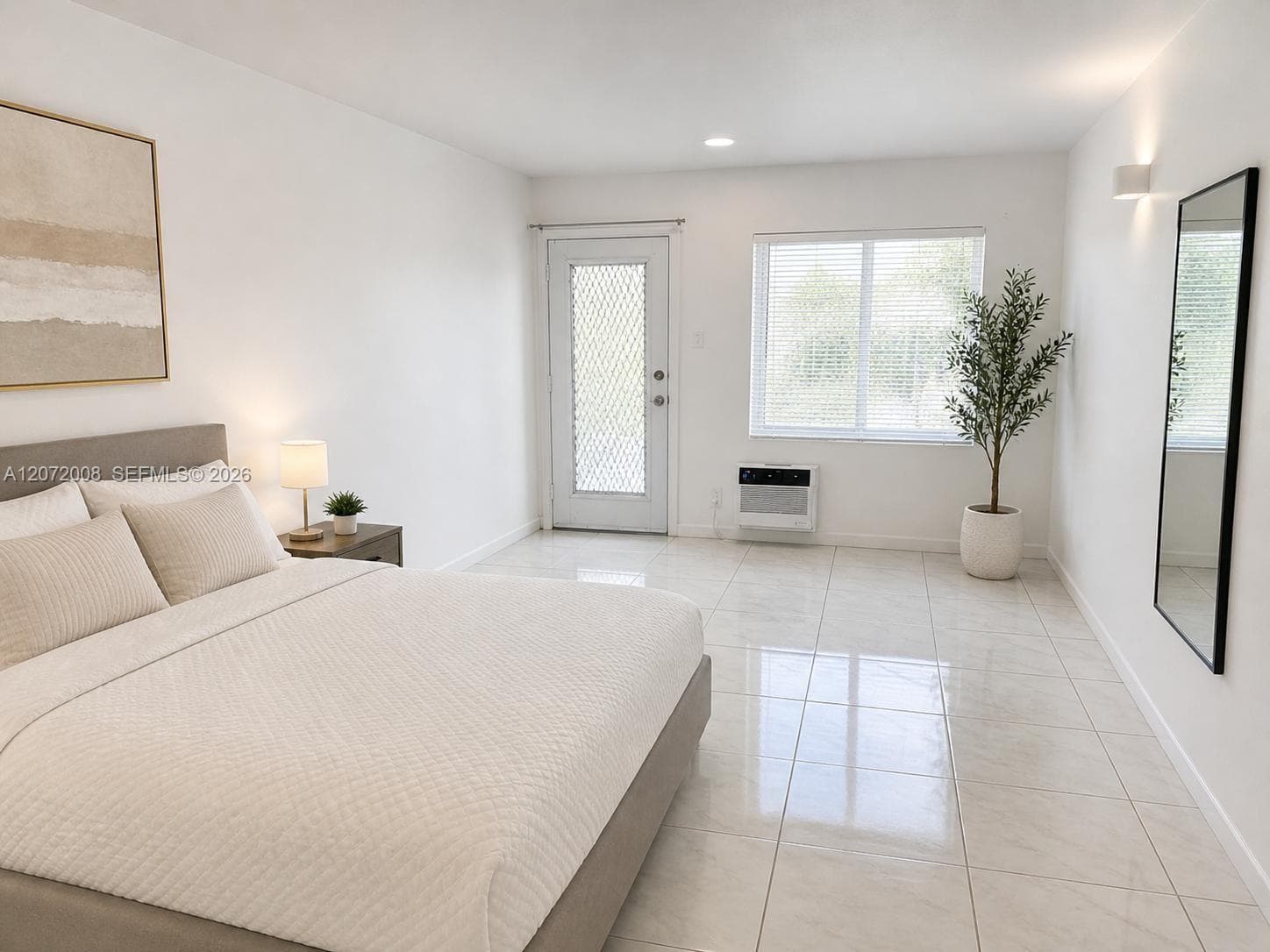 6498 Collins Ave # 40, Miami Beach, FL 33141