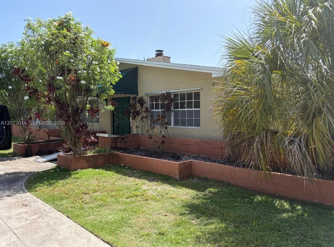 15190 Old Cutler Rd, Palmetto Bay, FL 33158 photo 2
