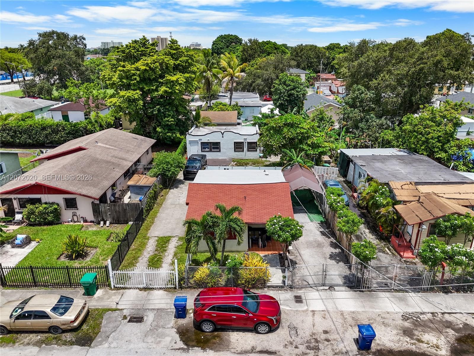 2151 NW 42nd St, Miami, FL 33142 photo 2