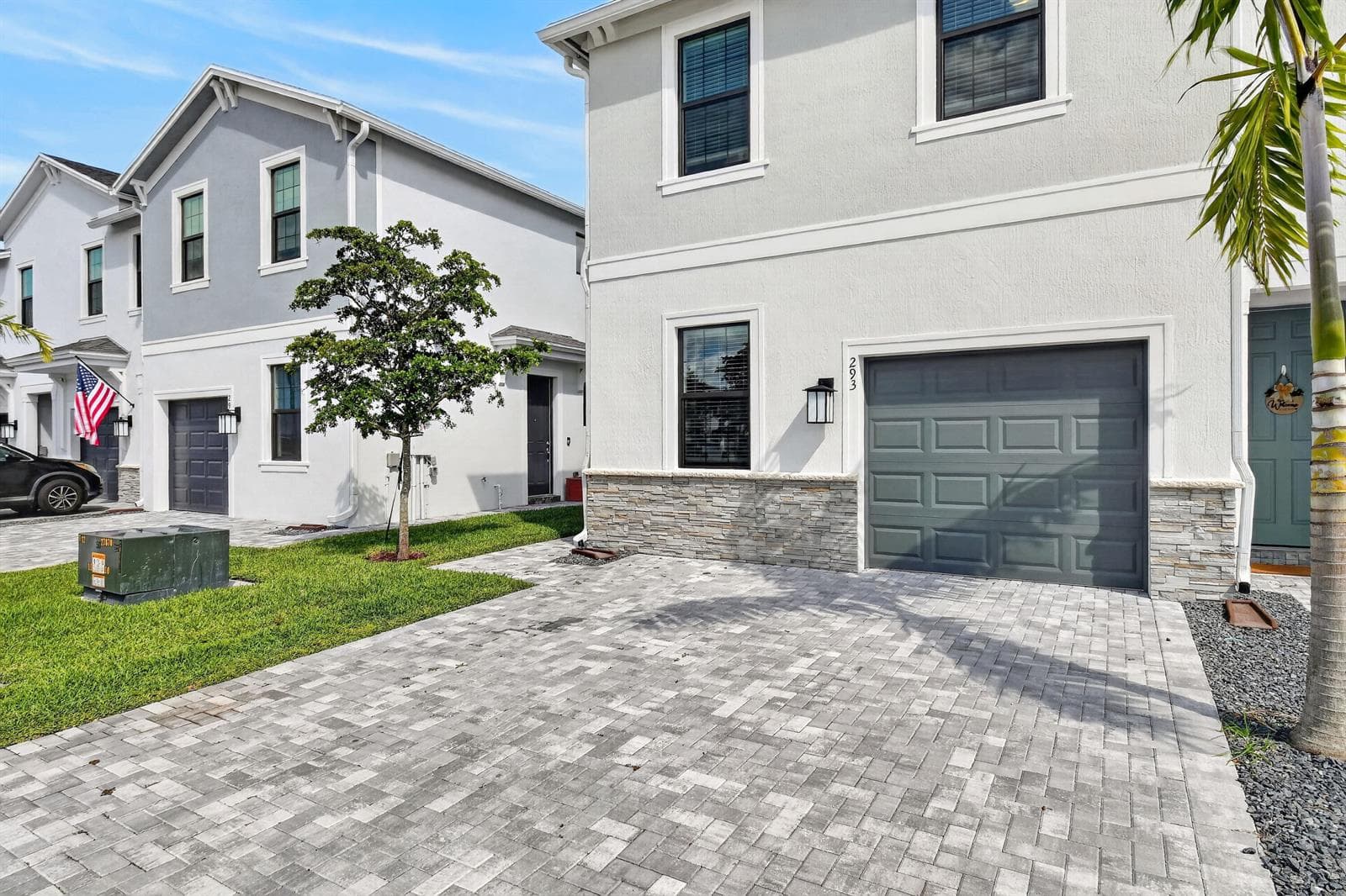 293 SW SALLY Way, Stuart, FL 34997 photo 5