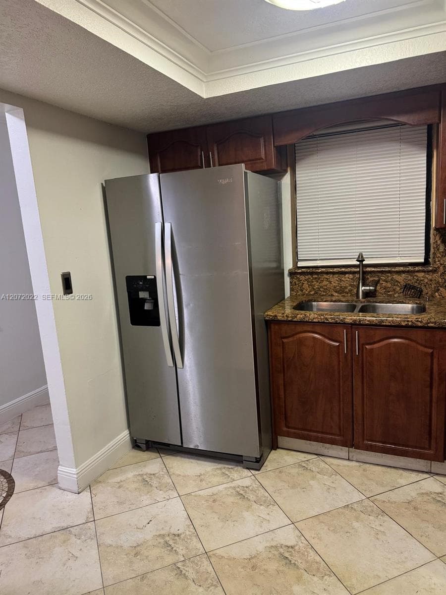 10851 SW 6th St # 5, Sweetwater, FL 33174 photo 4