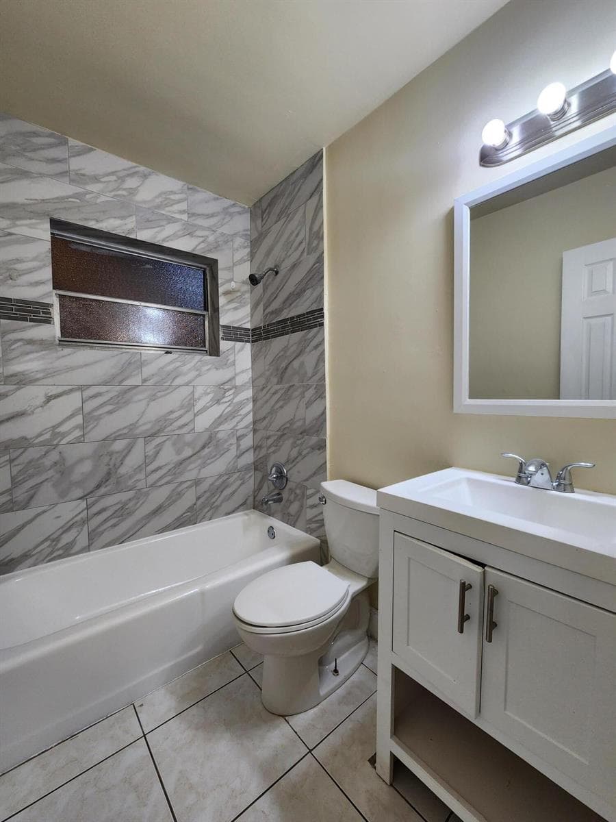 190 NE 40TH Street # 196, Oakland Park, FL 33334 photo 4