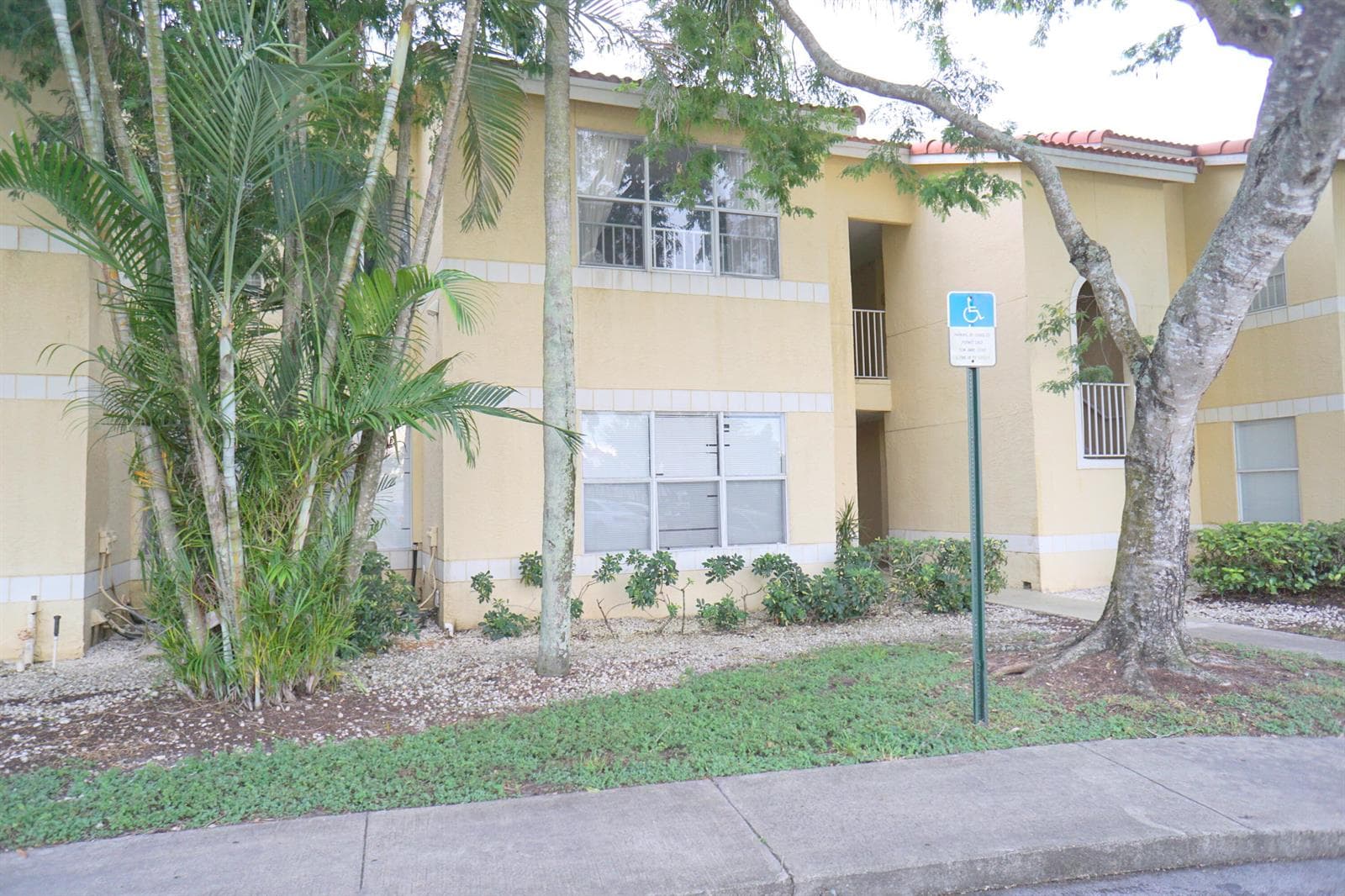 12620 VISTA ISLES Drive # 1025, Sunrise, FL 33325 photo 2