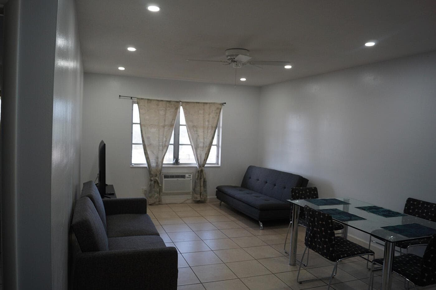 1250 E SAMPLE Road # 303, Pompano Beach, FL 33064 photo 3
