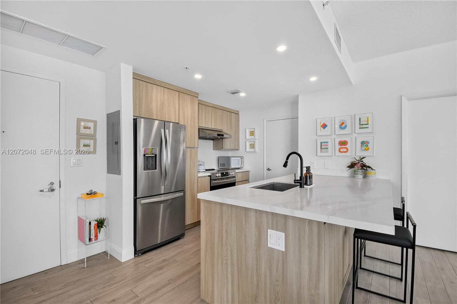 1900 N Bayshore Dr # 2019, Miami, FL 33132 photo 3