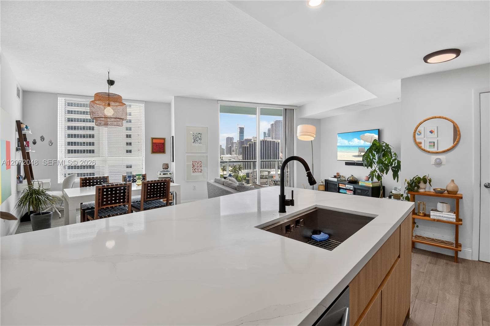 1900 N Bayshore Dr # 2019, Miami, FL 33132 photo 4