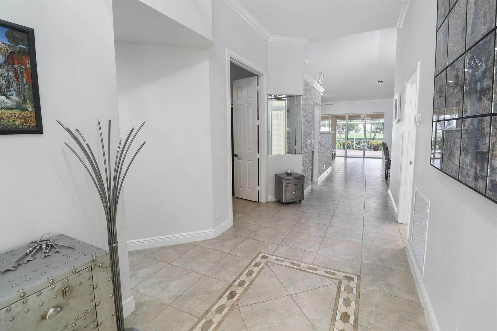 5671 S FOUNTAINS Drive S, Lake Worth, FL 33467 photo 3