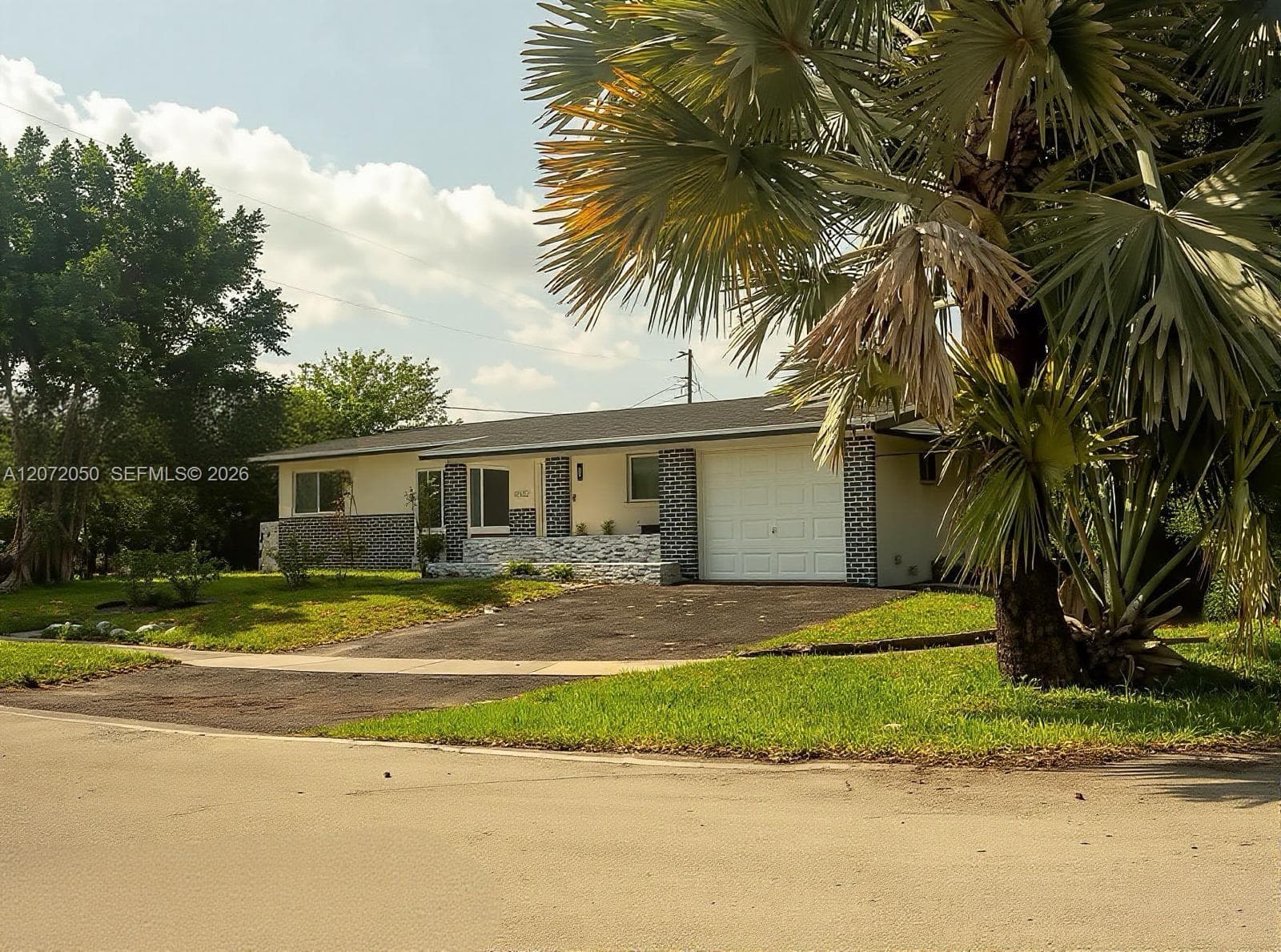 5090 SW 9th Ct, Plantation, FL 33317 photo 2