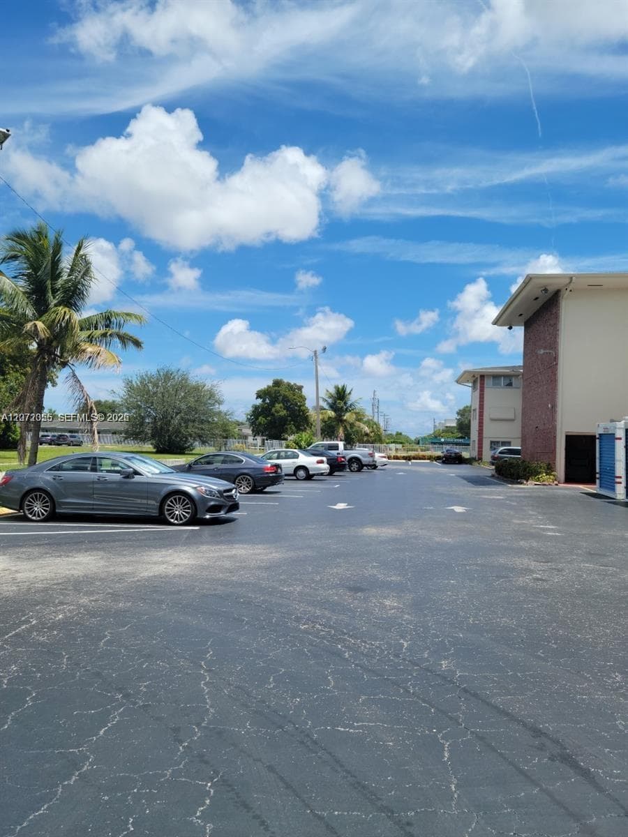 4730 NW 10th Ct # 302, Plantation, FL 33313 photo 3