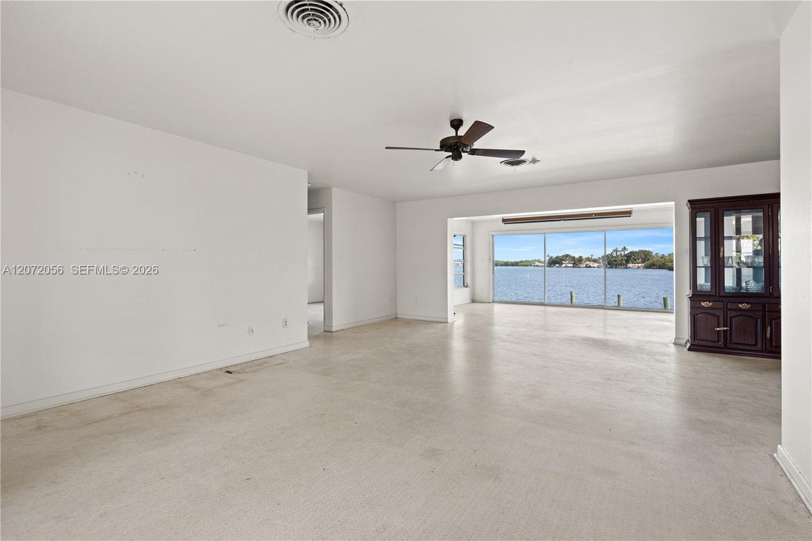 216 SW Cabana Point Cir, Stuart, FL 34994 photo 5