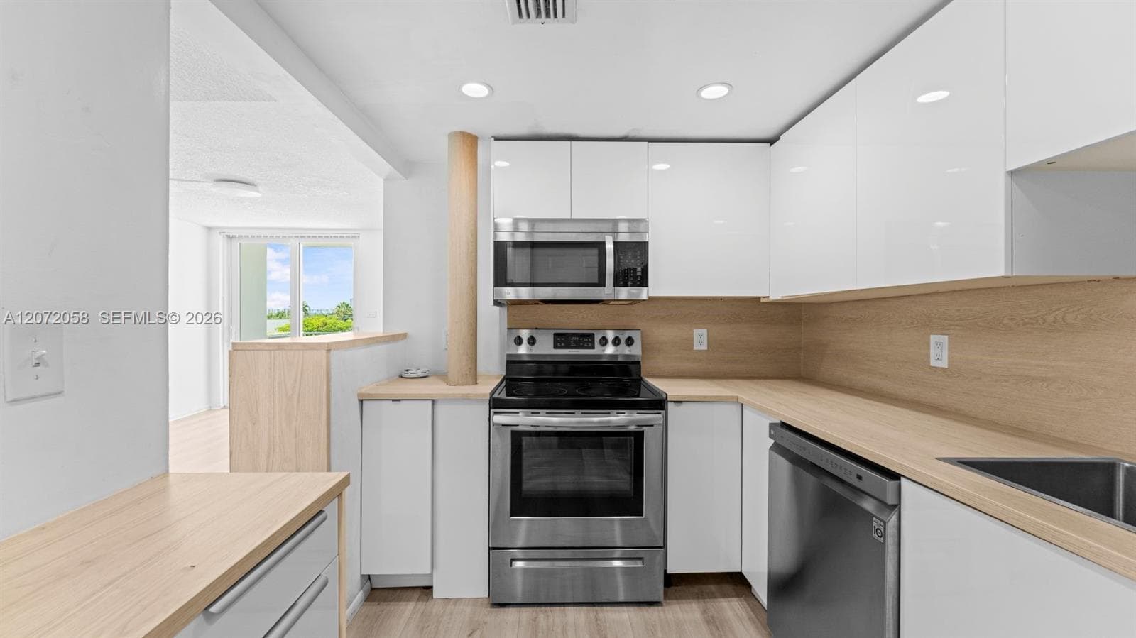 1145 Normandy Dr # 505, Miami Beach, FL 33141 photo 3