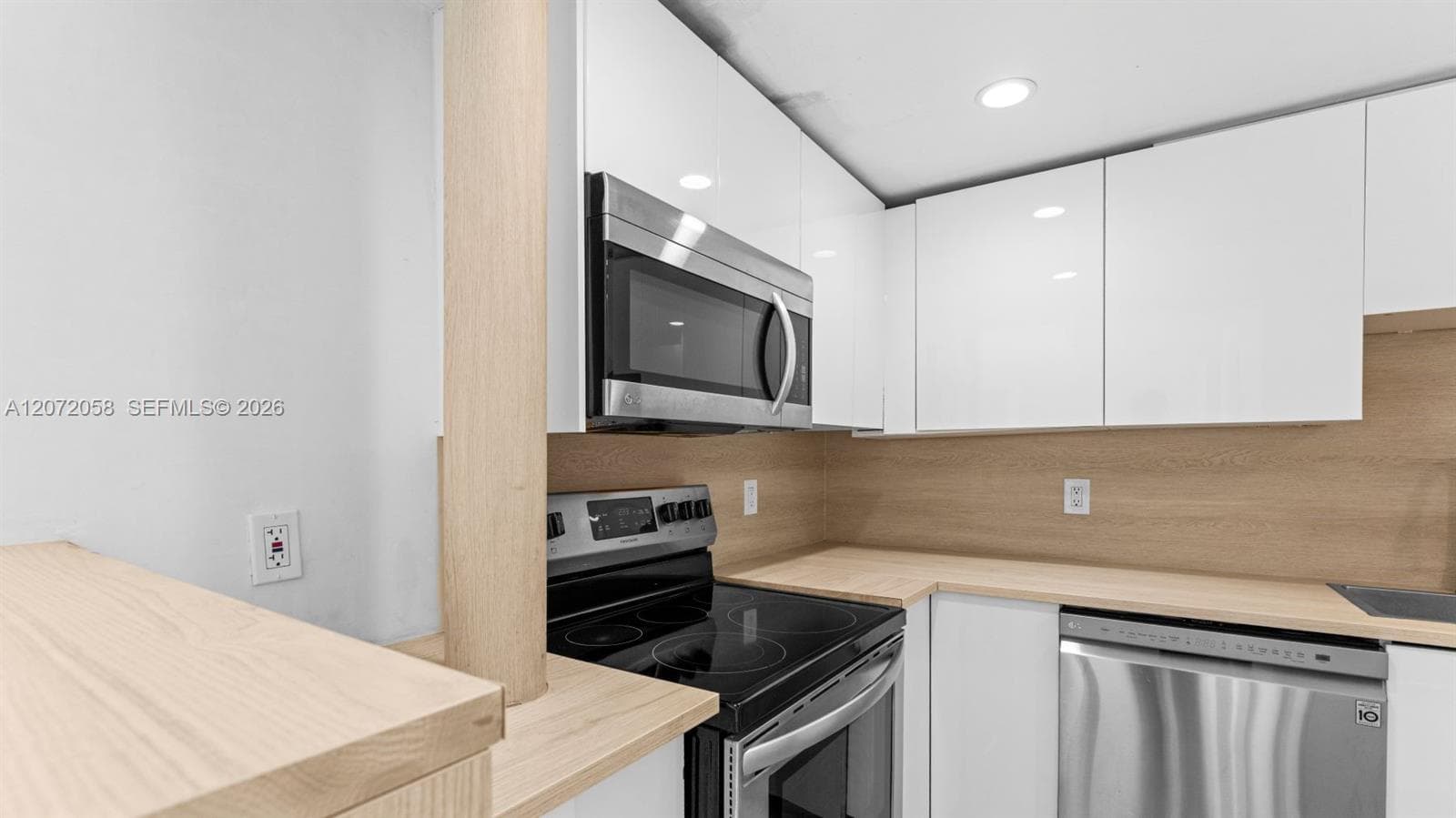 1145 Normandy Dr # 505, Miami Beach, FL 33141 photo 5