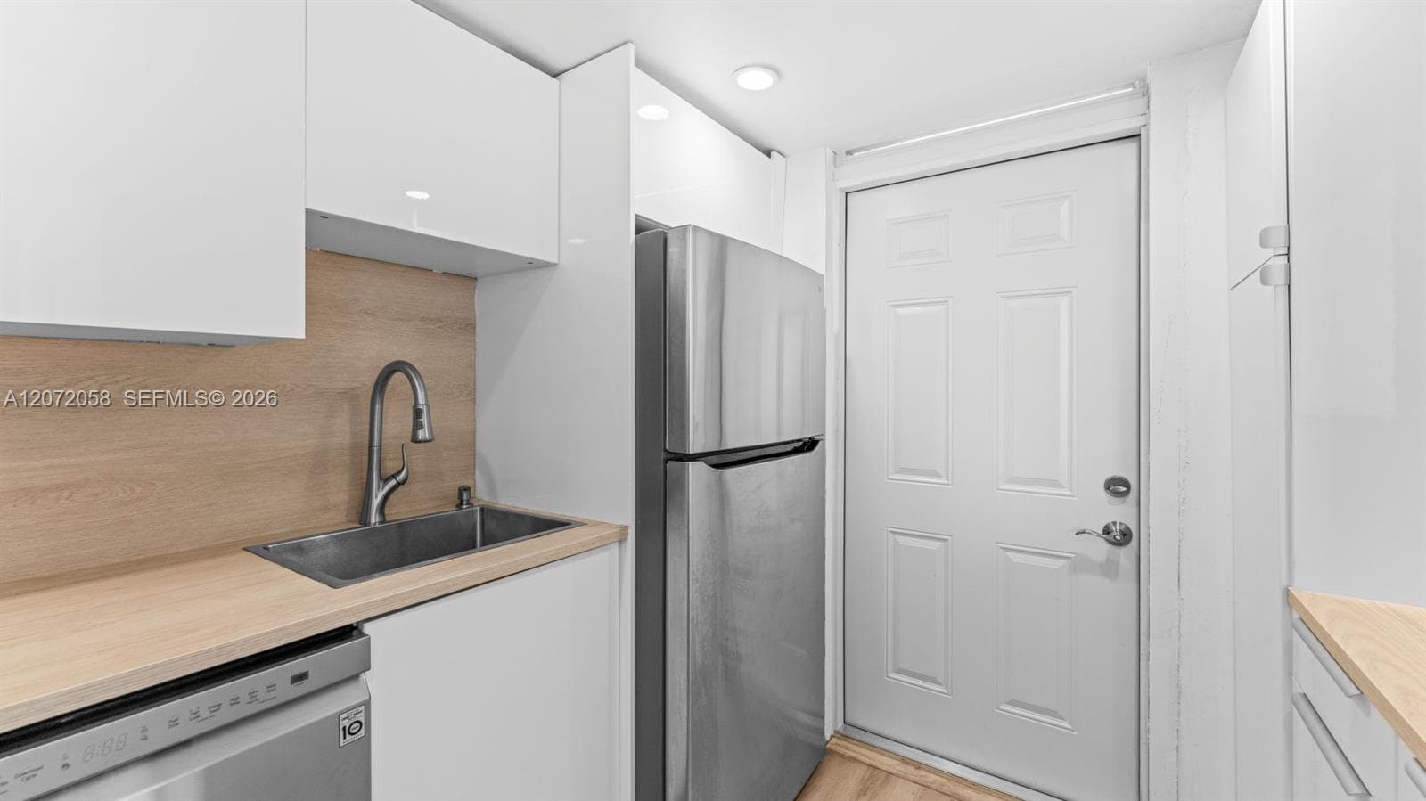 1145 Normandy Dr # 505, Miami Beach, FL 33141 photo 4