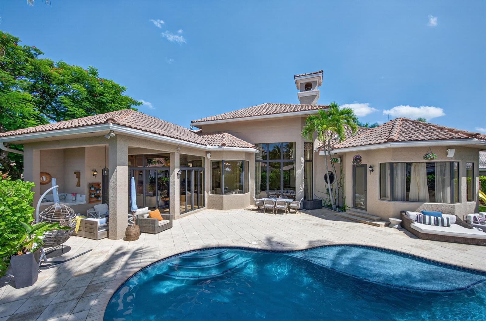 700 Cardinal Street, Plantation, FL 33324 photo 2