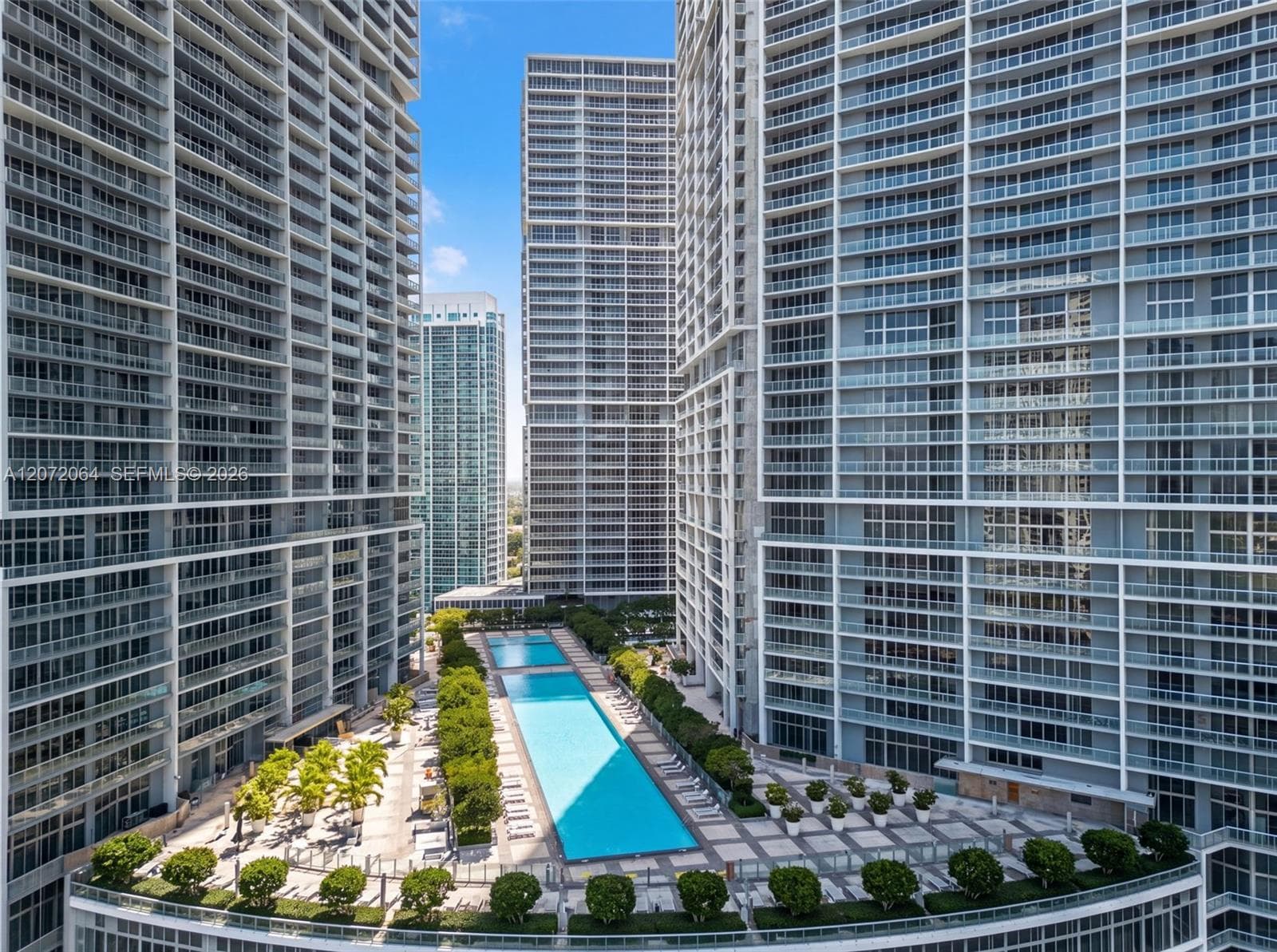 465 Brickell Ave # 419, Miami, FL 33131 photo 2