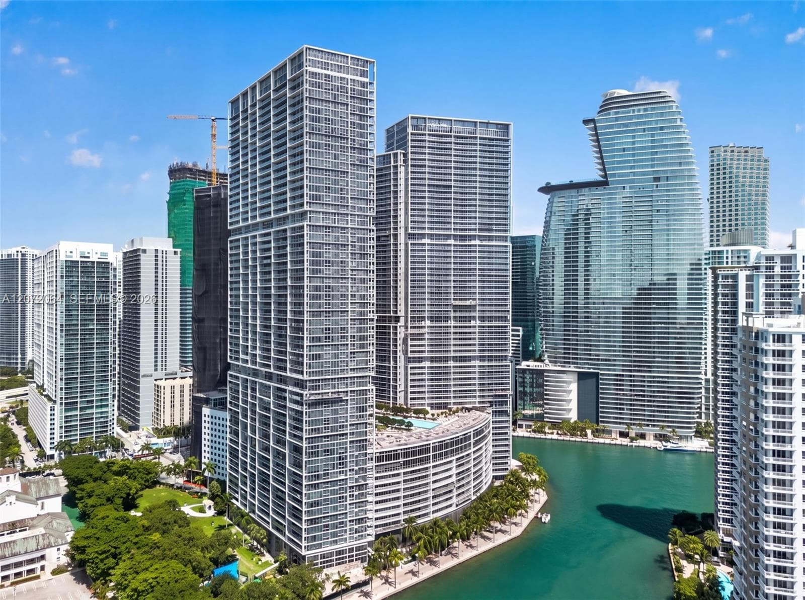 465 Brickell Ave # 419, Miami, FL 33131