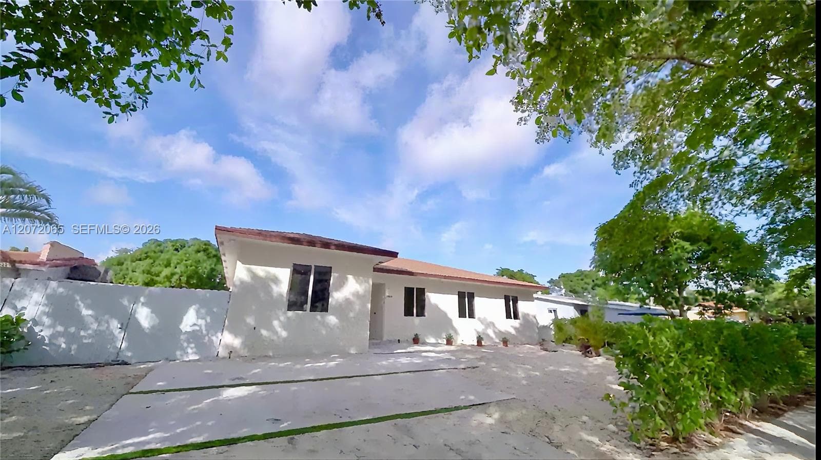 10245 SW 212th St, Cutler Bay, FL 33189 photo 5