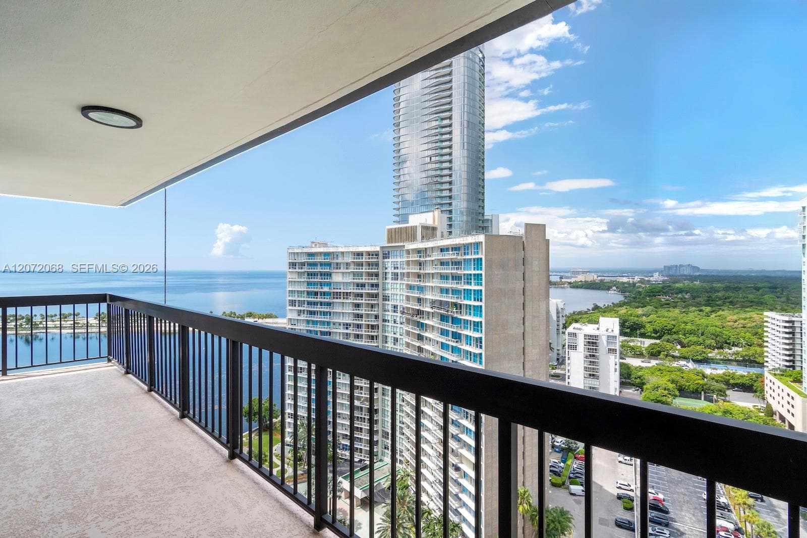 2333 Brickell Ave # 2212, Miami, FL 33129 photo 3