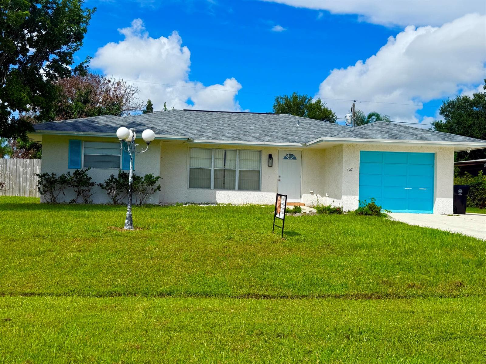 722 SE Arton Lane, Port St. Lucie, FL 34983