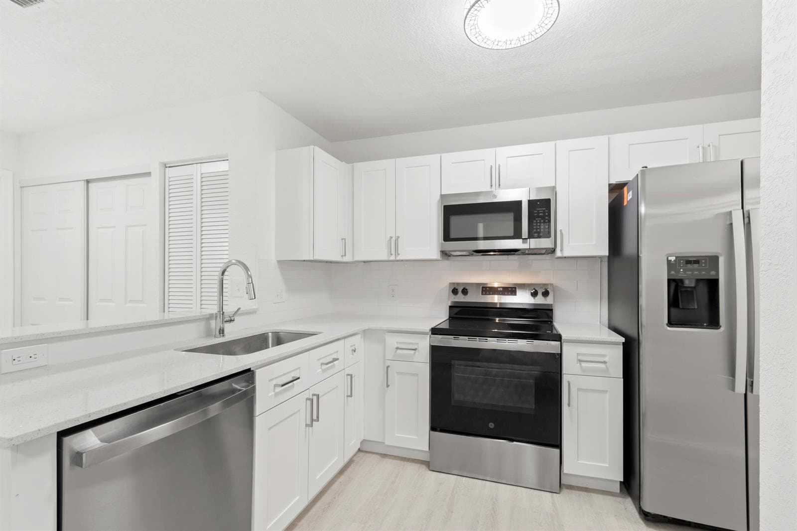 500 Crosswinds Drive # F1, FL 33413 photo 5