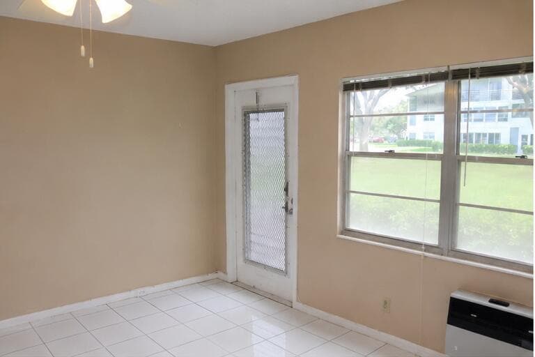 554 Mansfield N, Boca Raton, FL 33434 photo 3