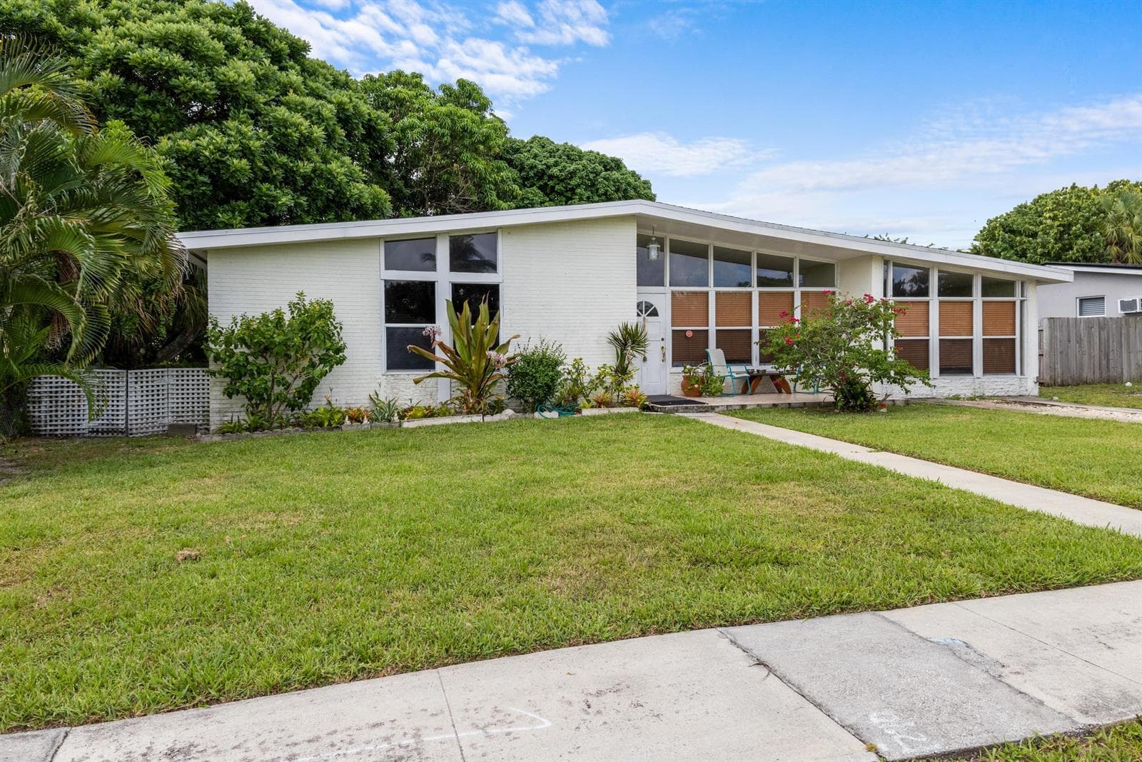 642 W OCEAN, Boynton Beach, FL 33426