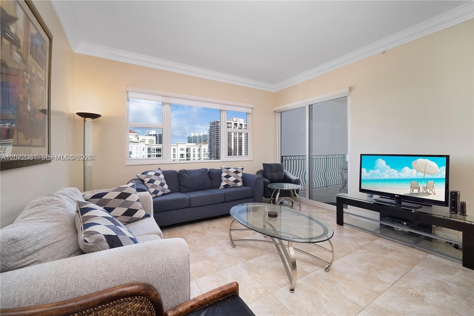 19900 E Country Club Dr # TS18, Aventura, FL 33180 photo 3