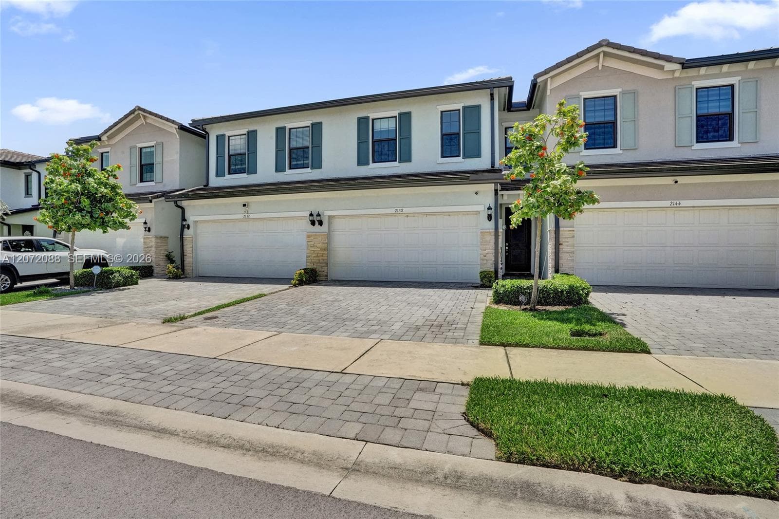 2138 S Appleton Cir S, Oakland Park, FL 33309 photo 3