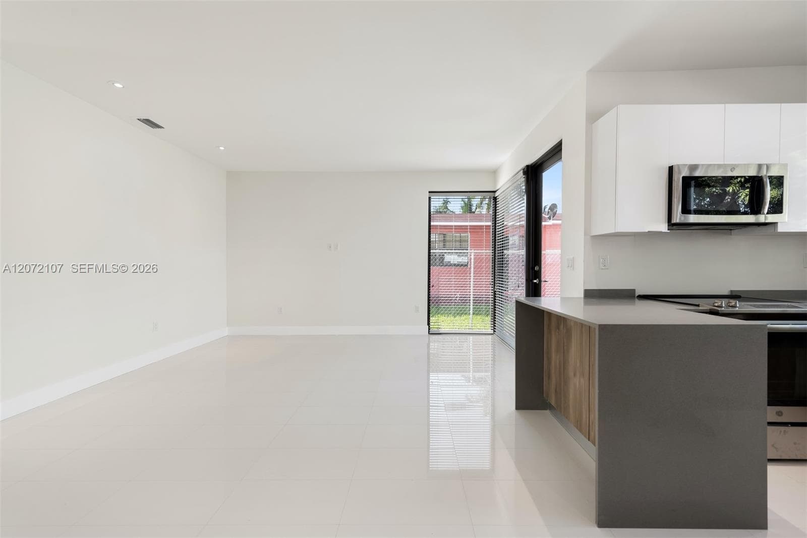 1216-1218 NE 112th St, Miami, FL 33161 photo 5