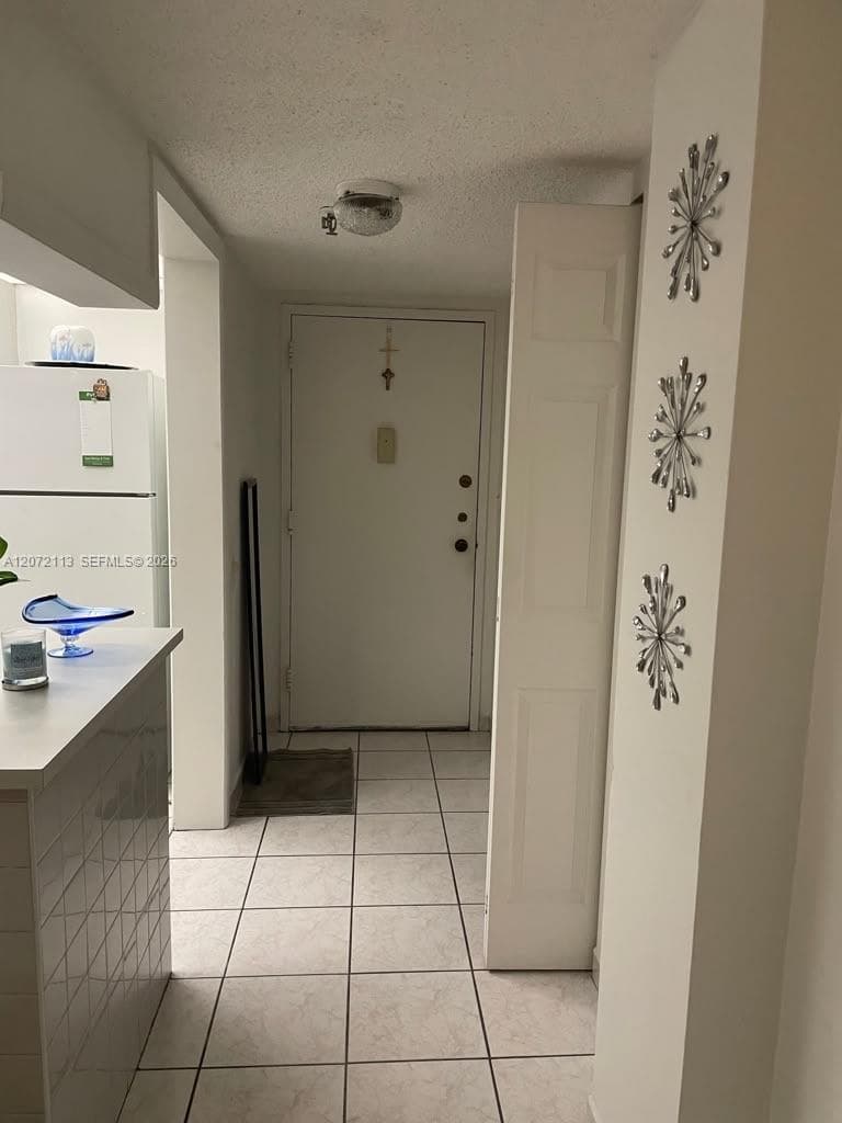 250 181st Dr # 111, Sunny Isles Beach, FL 33160 photo 3