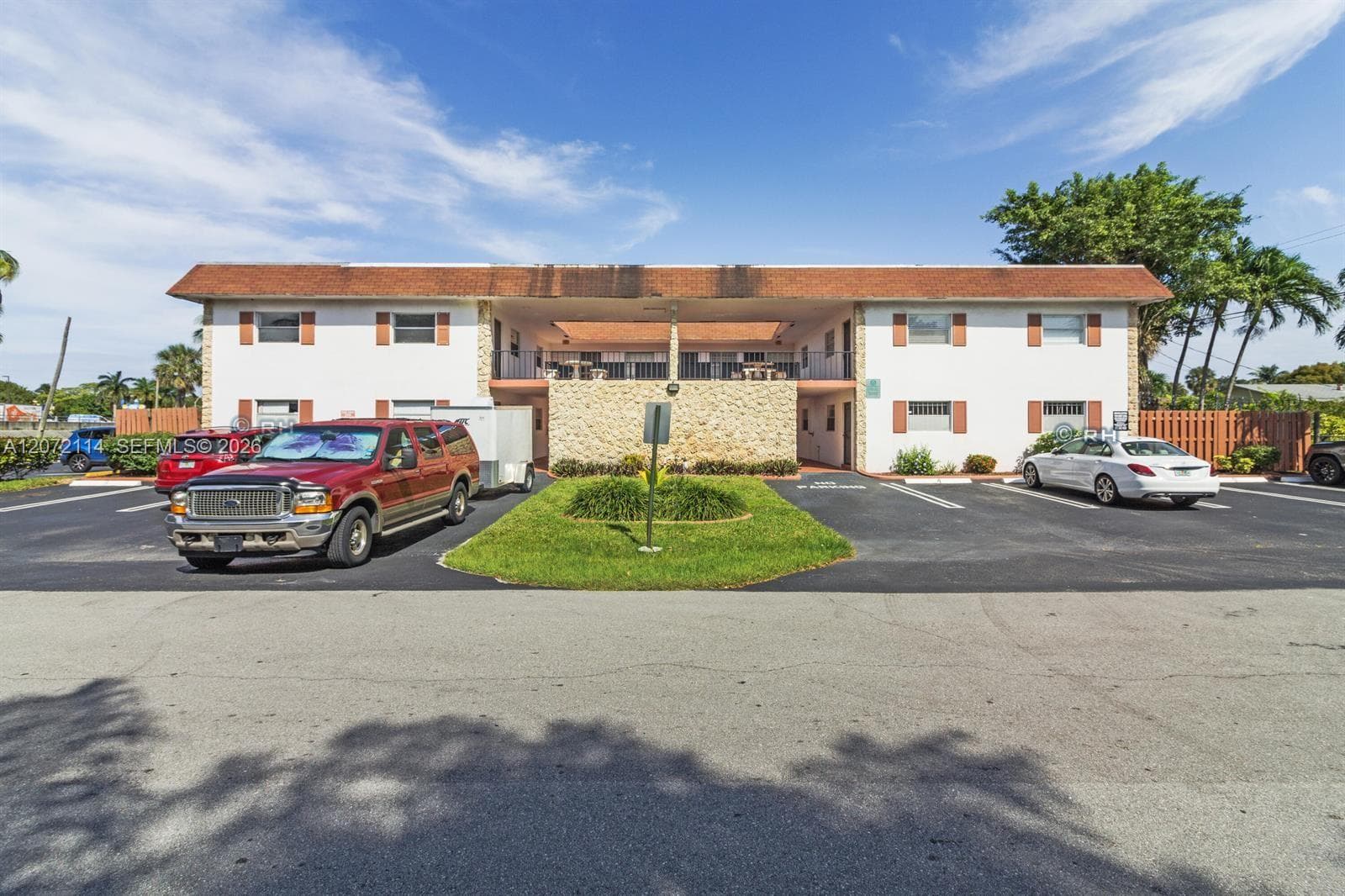 344 SW 1st St # 6, Pompano Beach, FL 33060 photo 3