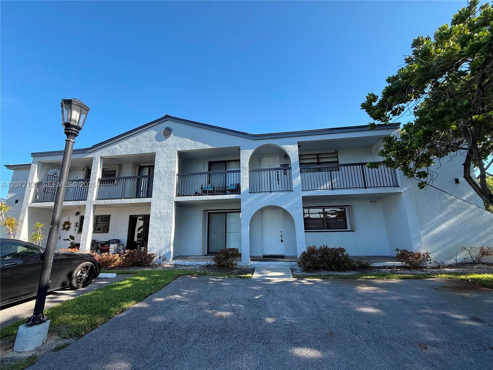 18200 Mediterranean Blvd # 2201, Hialeah, FL 33015
