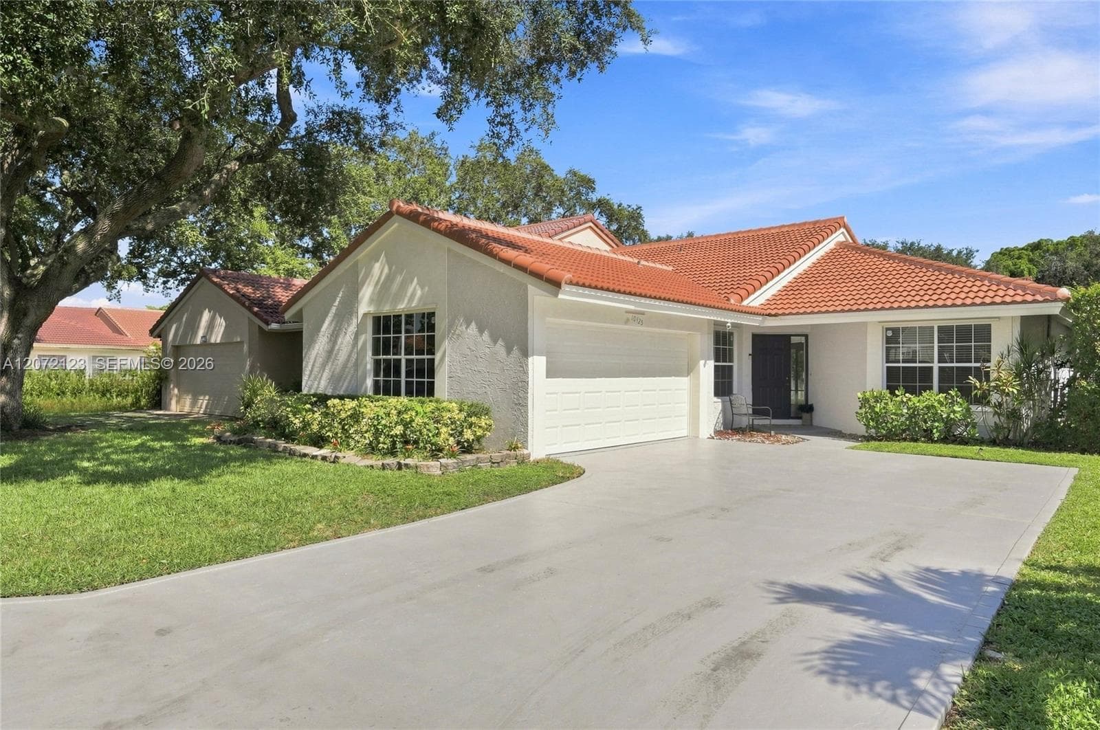 10425 NW 9th Mnr, Coral Springs, FL 33071 photo 2