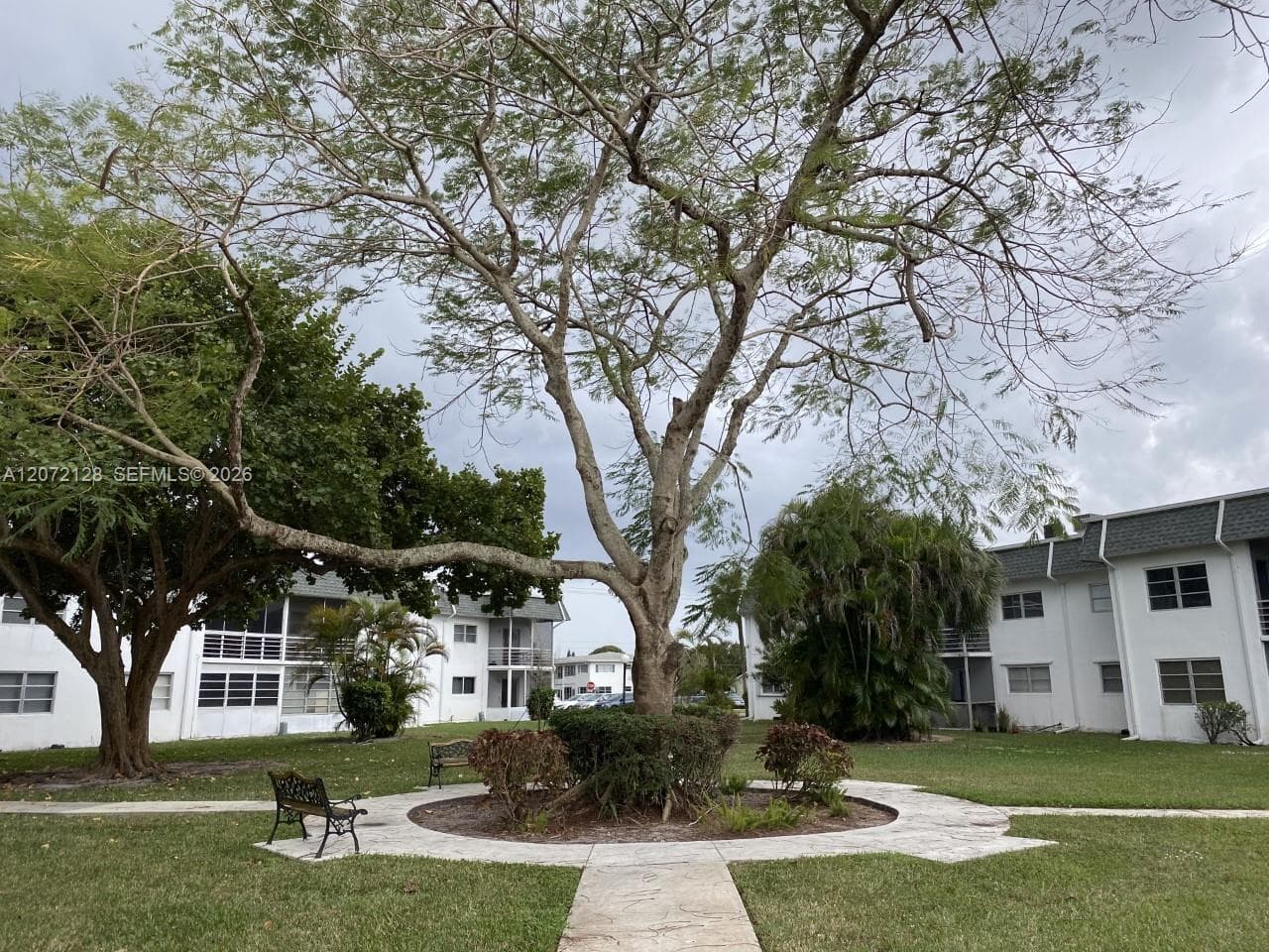 6505 Winfield Blvd # B-25, Margate, FL 33063 photo 2