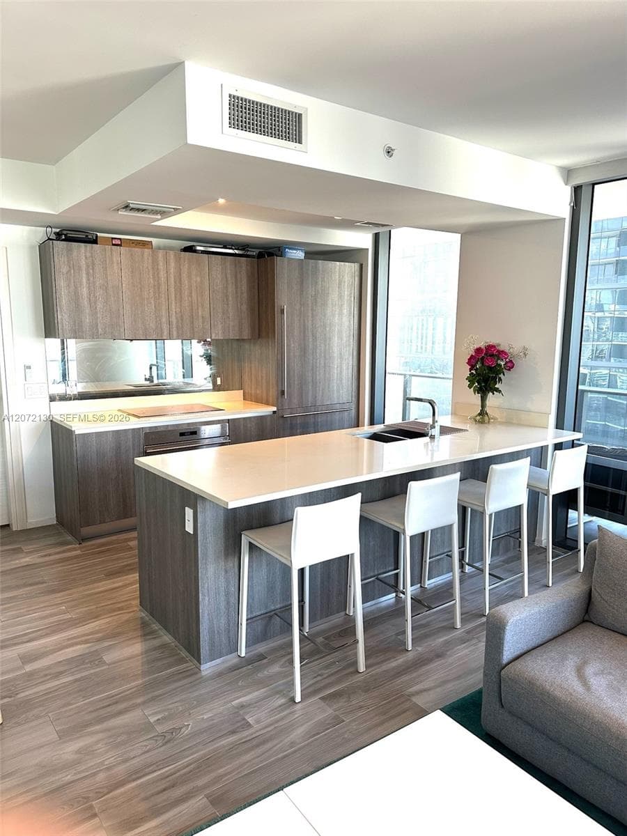 801 S Miami Ave # 4305, Miami, FL 33130 photo 2