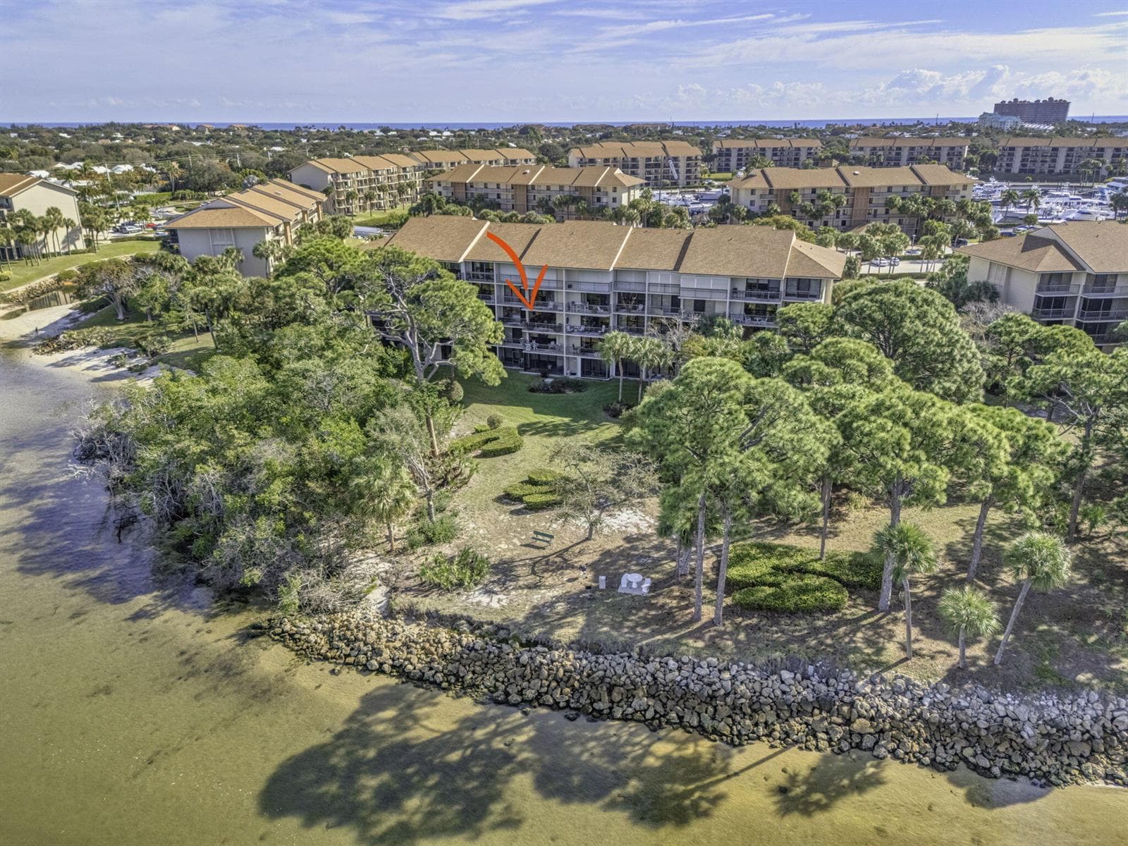 1901 MARINA ISLE Way # 304, Jupiter, FL 33477 photo 4