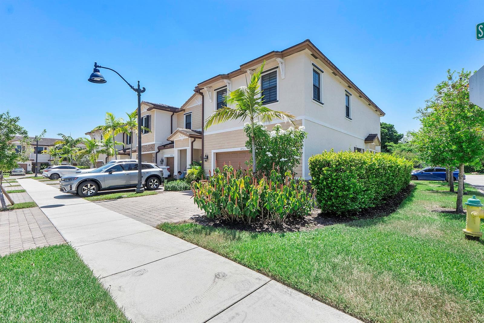4721 Santa Cruz Way, Davie, FL 33314 photo 4