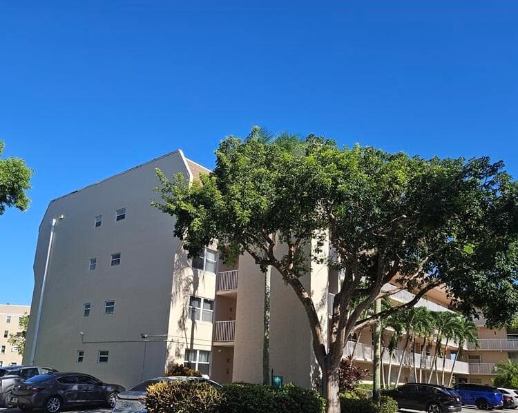 10414 NW 24TH Place # 404, Sunrise, FL 33322 photo 3